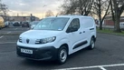2024-peugeot-partner-15-bluehdi-professional-long-100pseu6d-crew-small-6