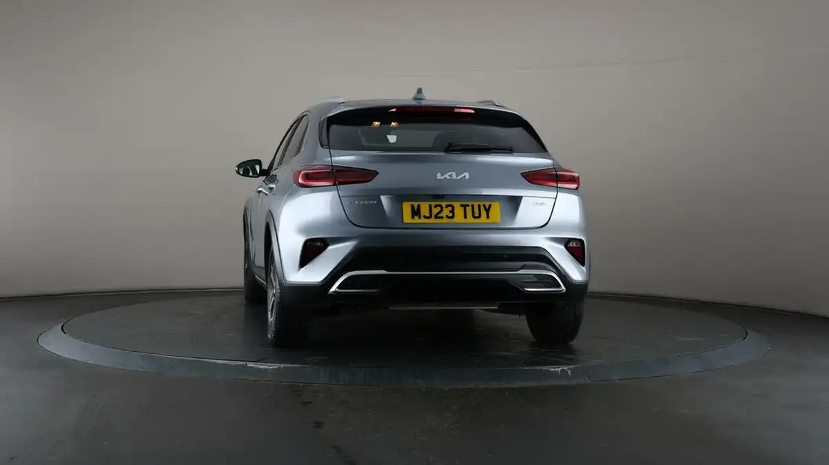 2023-kia-xceed-16-gdi-3-big-38