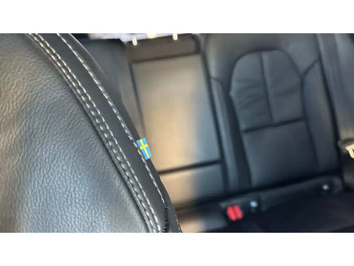 2021-volvo-xc40-15-t5-inscription-262bhp-big-21