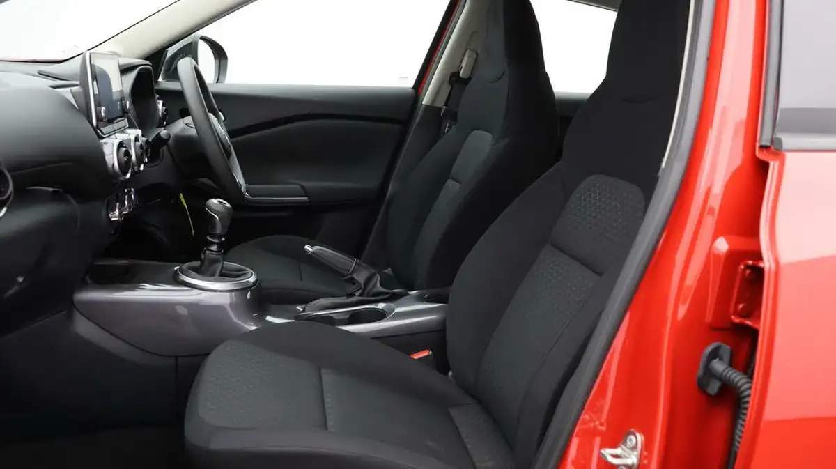 2021-nissan-juke-10-dig-t-acenta-big-13