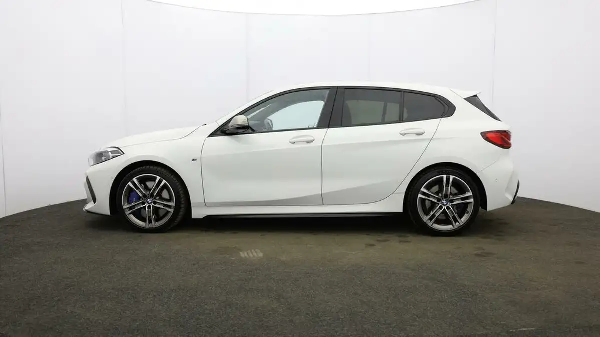 2019-bmw-1-series-20-m135i-xdrive-big-3