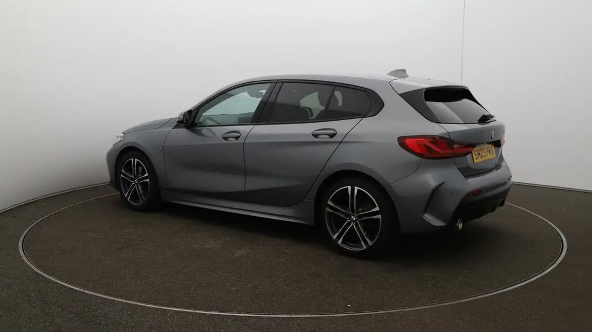 2023-bmw-1-series-15-118i-m-sport-lcp-dct-big-27