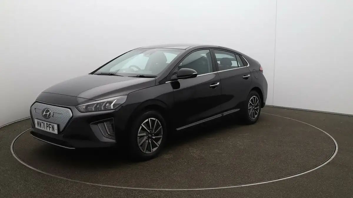 2021-hyundai-ioniq-e-premium-electric-100kw-big-3