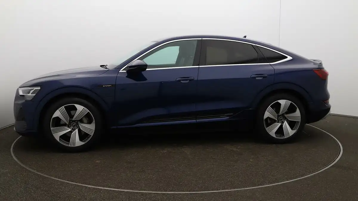 2022-audi-e-tron-55e-s-line-sportback-big-4