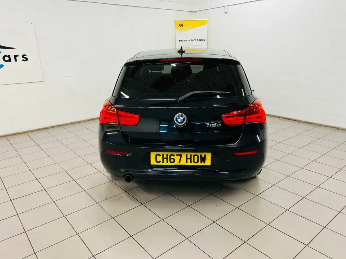 2017-bmw-1-series-20td-118d-sport-5d-big-8