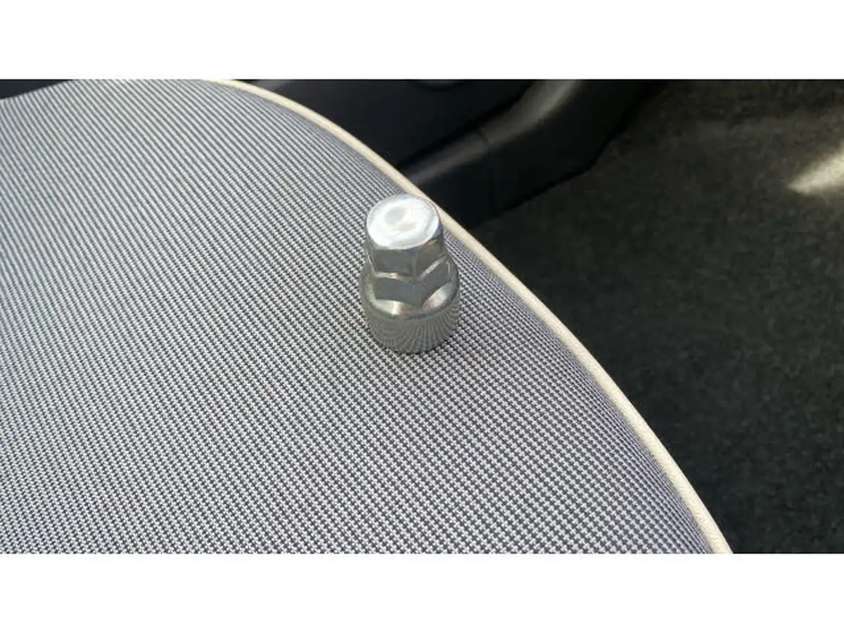 2017-fiat-500-12-lounge-big-29