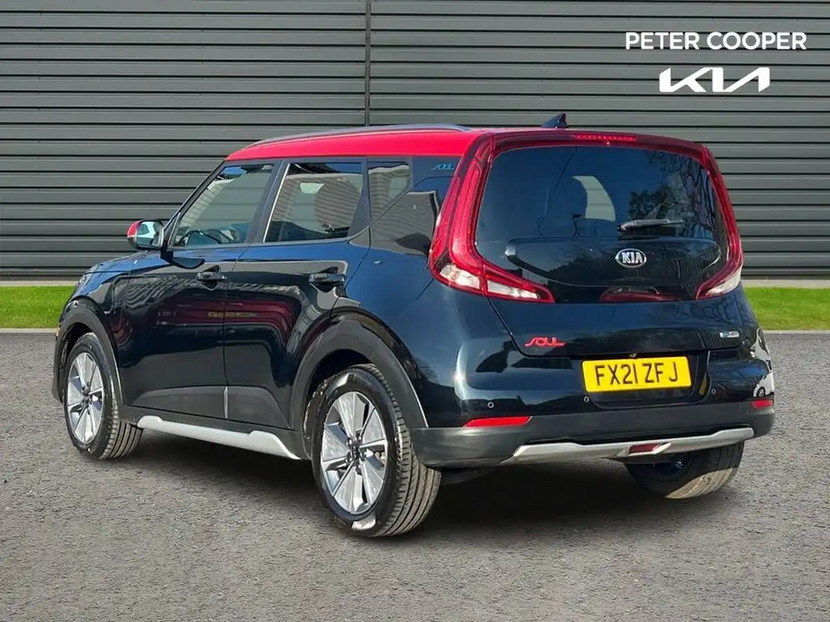 2021-kia-soul-ev-first-edition-big-2