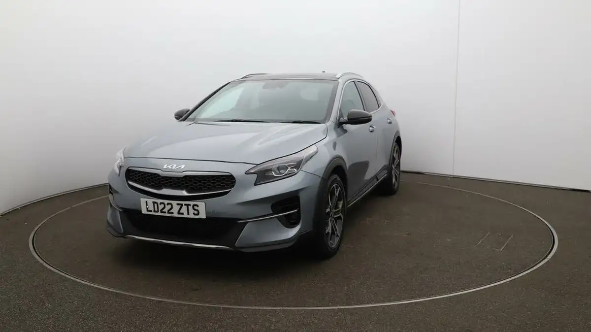 2022-kia-xceed-15-t-gdi-4-big-31
