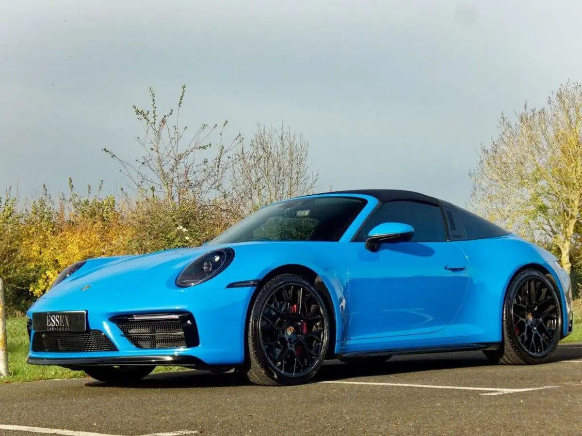 2021-porsche-911-30-targa-4s-big-6