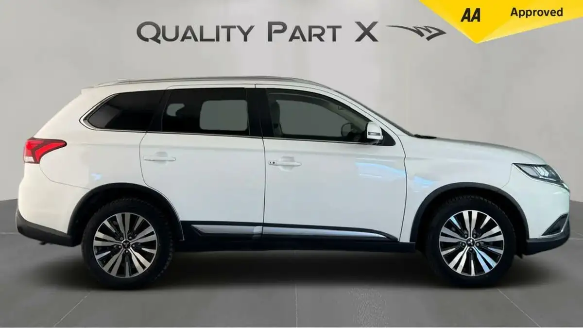2019-mitsubishi-outlander-20-exceed-big-1