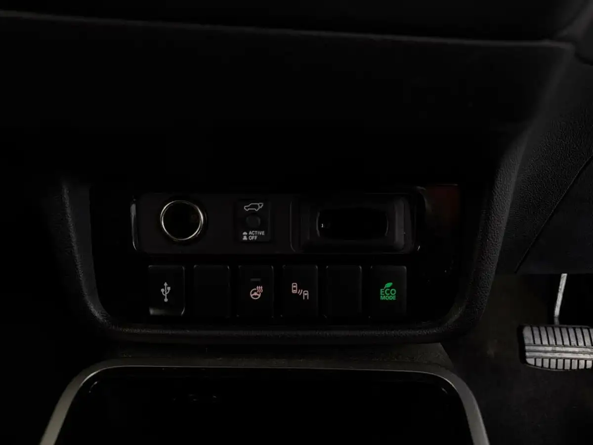 2019-mitsubishi-outlander-20-exceed-big-29