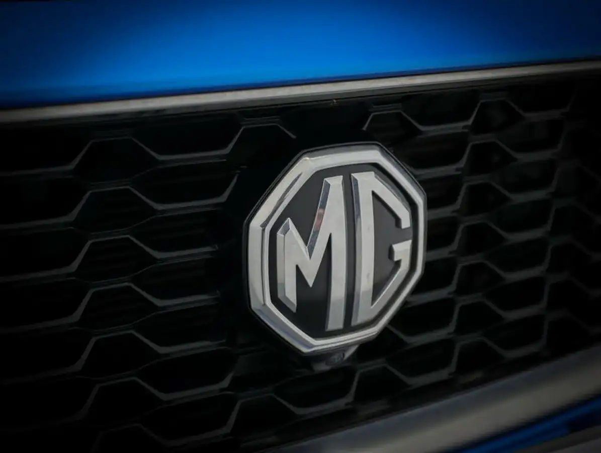 2022-mg-zs-suv-10t-gdi-exclusive-big-11