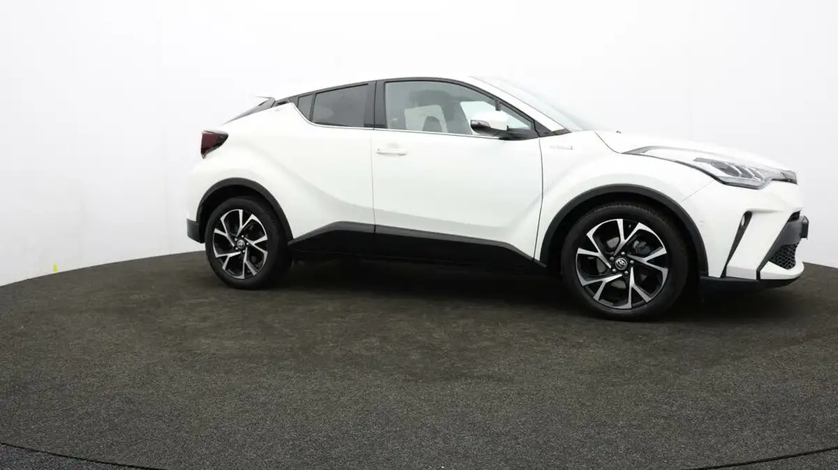 2020-toyota-c-hr-18-vvt-i-design-big-37