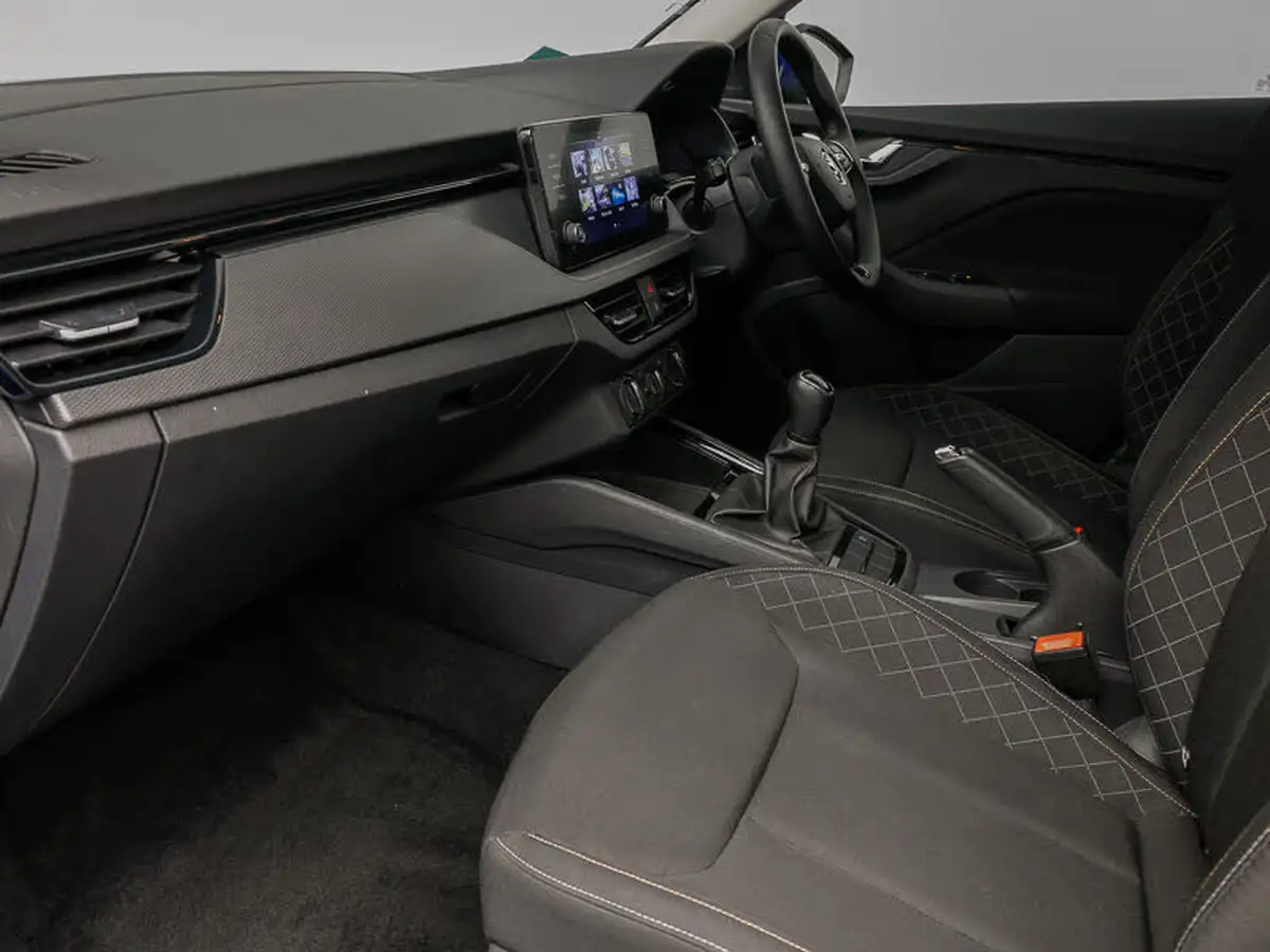 2023-skoda-kamiq-10-tsi-se-95ps-big-4