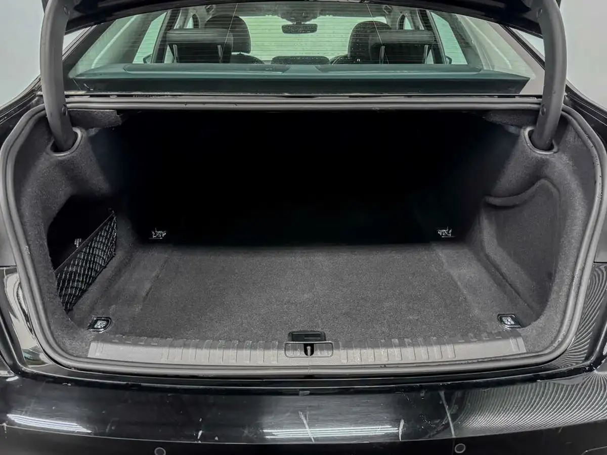 2022-audi-a6-saloon-20-40-tfsi-sport-big-6