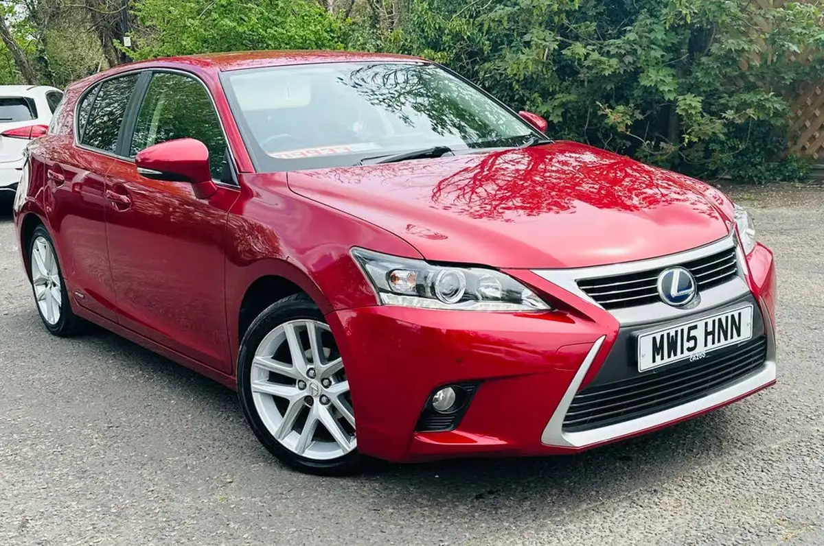 2015-lexus-ct-200h-18-advance-cvt-big-4