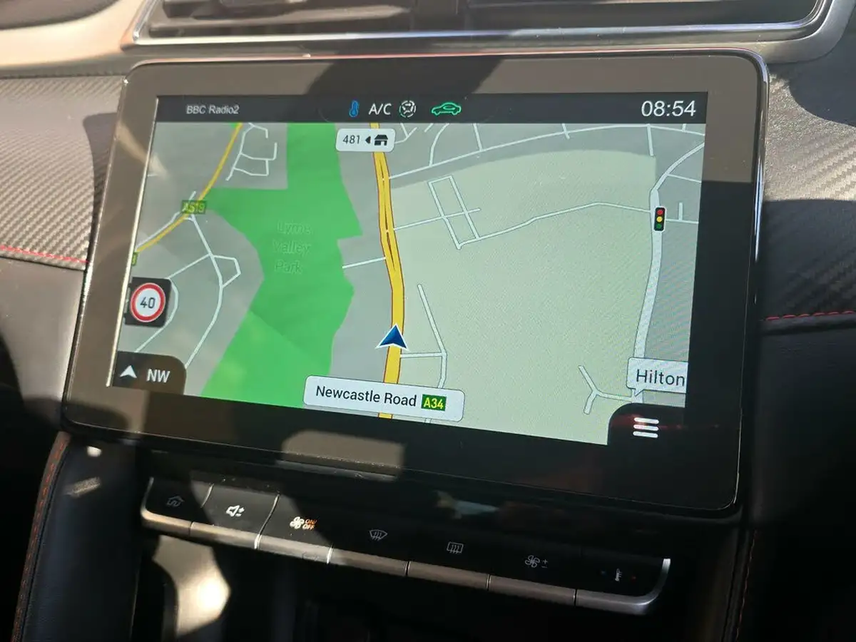 2023-mg-zs-suv-15-vti-tech-exclusive-big-25