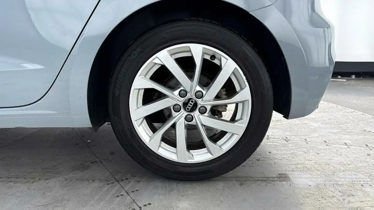 2022-audi-a1-10-30-tfsi-sport-big-30