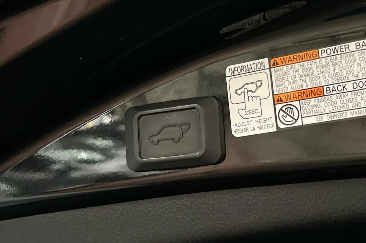 2017-toyota-rav4-25-vvt-i-excel-awd-tss-navi-big-37