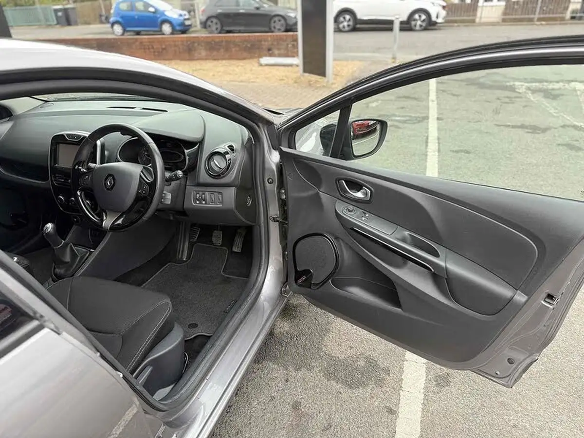 2016-renault-clio-12-dynamique-nav-16v-big-13