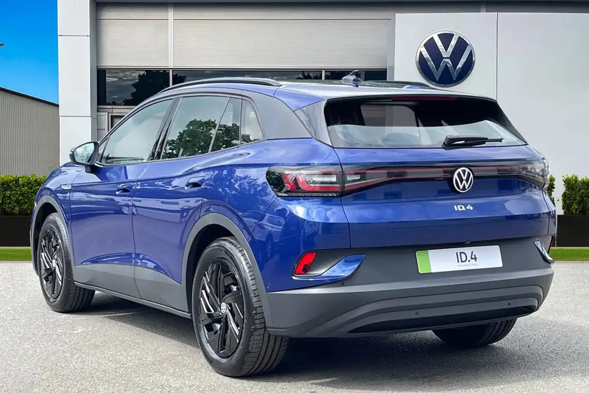 2024-volkswagen-id4-e-life-big-1