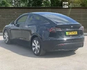 2022-tesla-model-y-e-long-range-small-4
