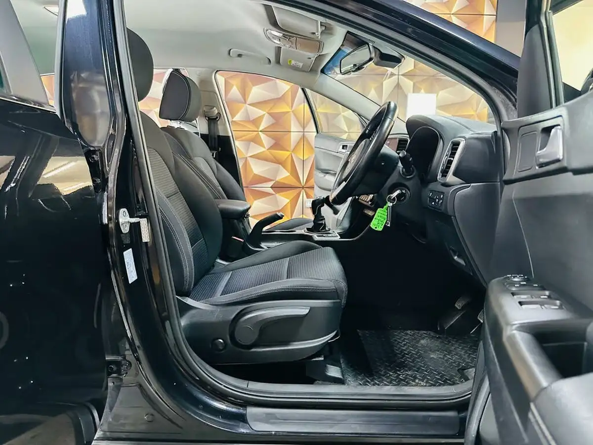 2021-kia-sportage-16-gdi-2-big-52