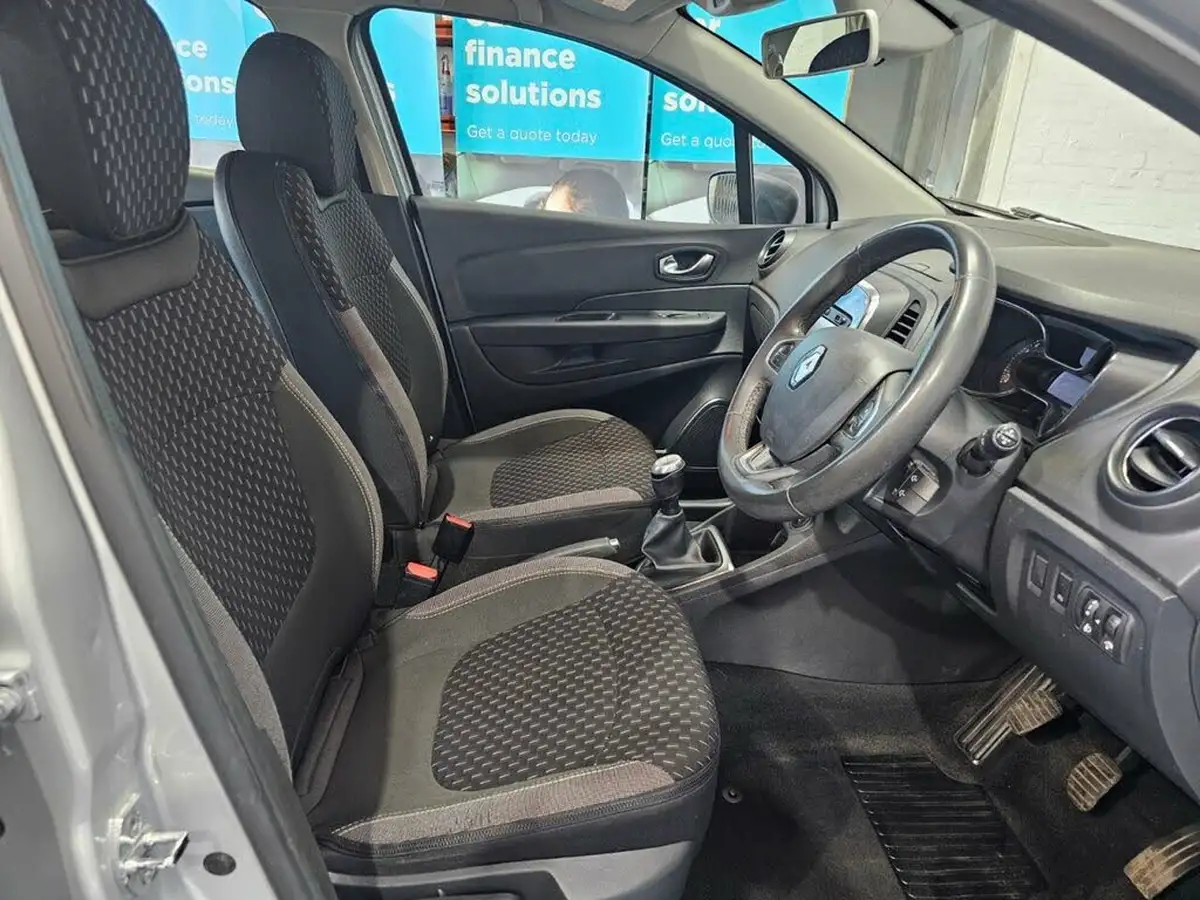2018-renault-captur-09-tce-dynamique-nav-big-16