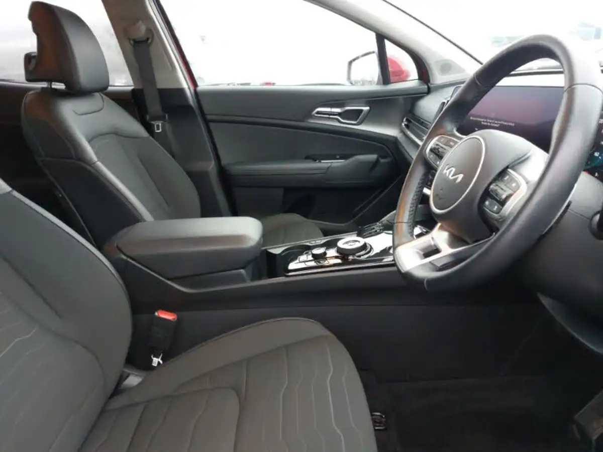 2024-kia-sportage-16-t-gdi-3-207bhp-hev-auto-big-10