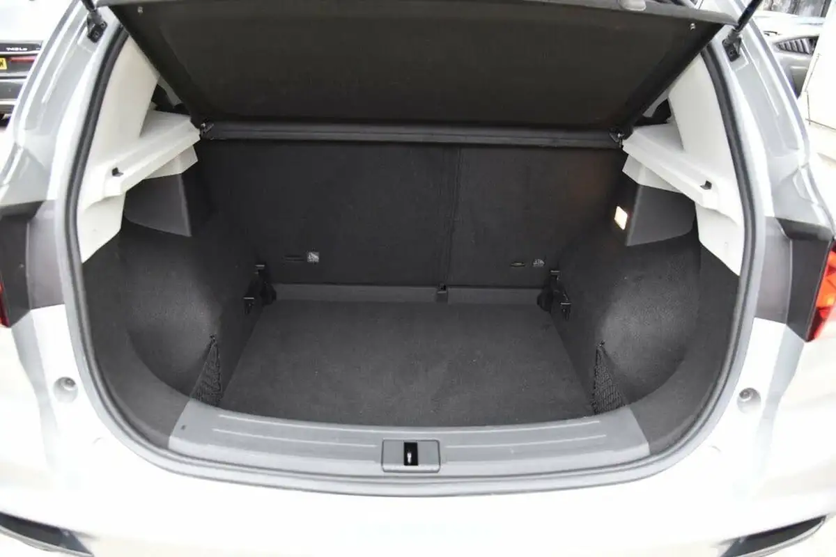 2022-mg-zs-suv-15-vti-tech-exclusive-big-51