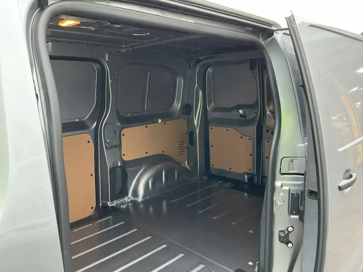 2024-fiat-scudo-15bluehdi-l1-big-8