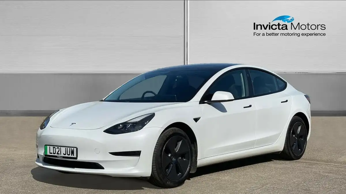 2021-tesla-model-3-e-standard-plus-big-6