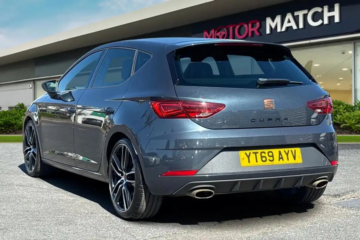 2019-seat-leon-20-tsi-cupra-290-big-1