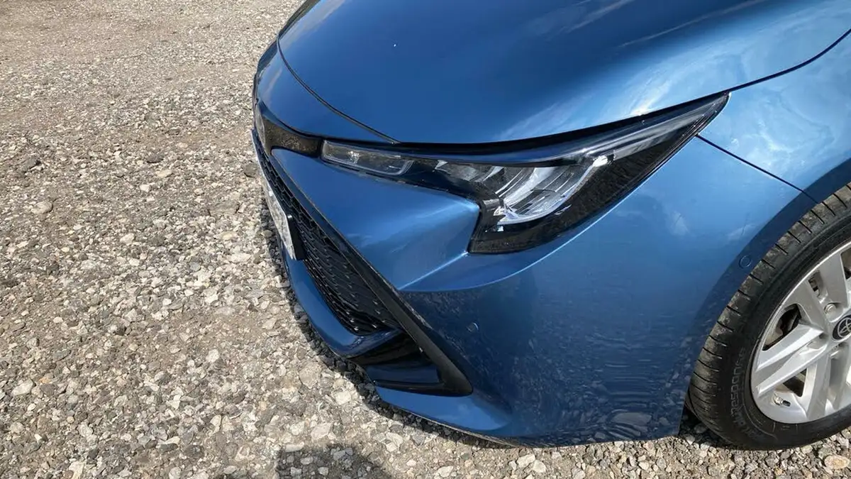 2022-toyota-corolla-18-vvt-i-icon-tech-spare-wheel-touring-sports-5d-big-36