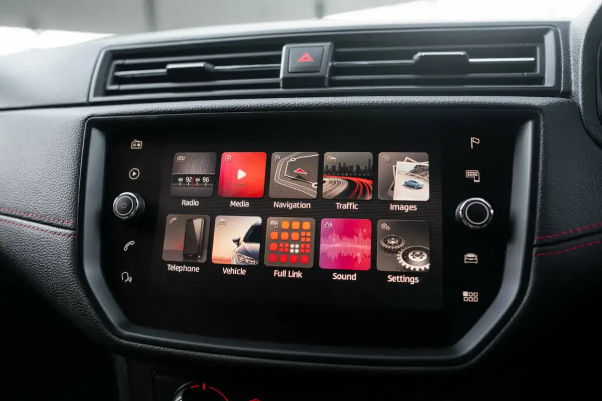 2020-seat-ibiza-10-tsi-fr-115ps-big-23