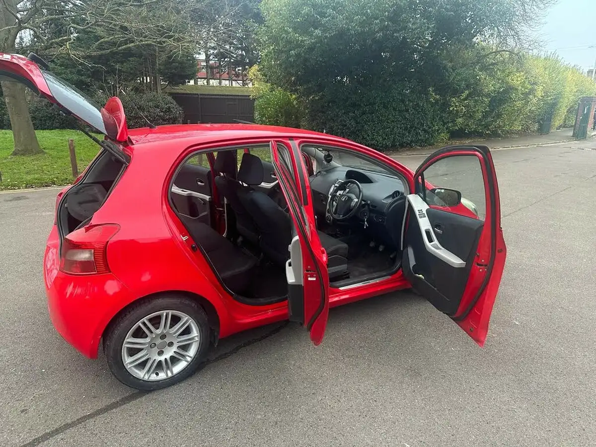 2008-toyota-yaris-13-sr-5d-1296cc-big-16