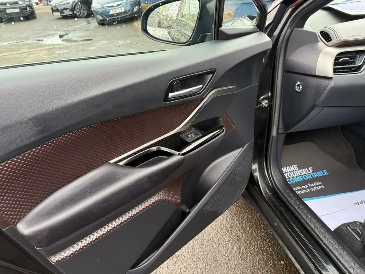 2018-toyota-c-hr-18-vvt-i-excel-big-30