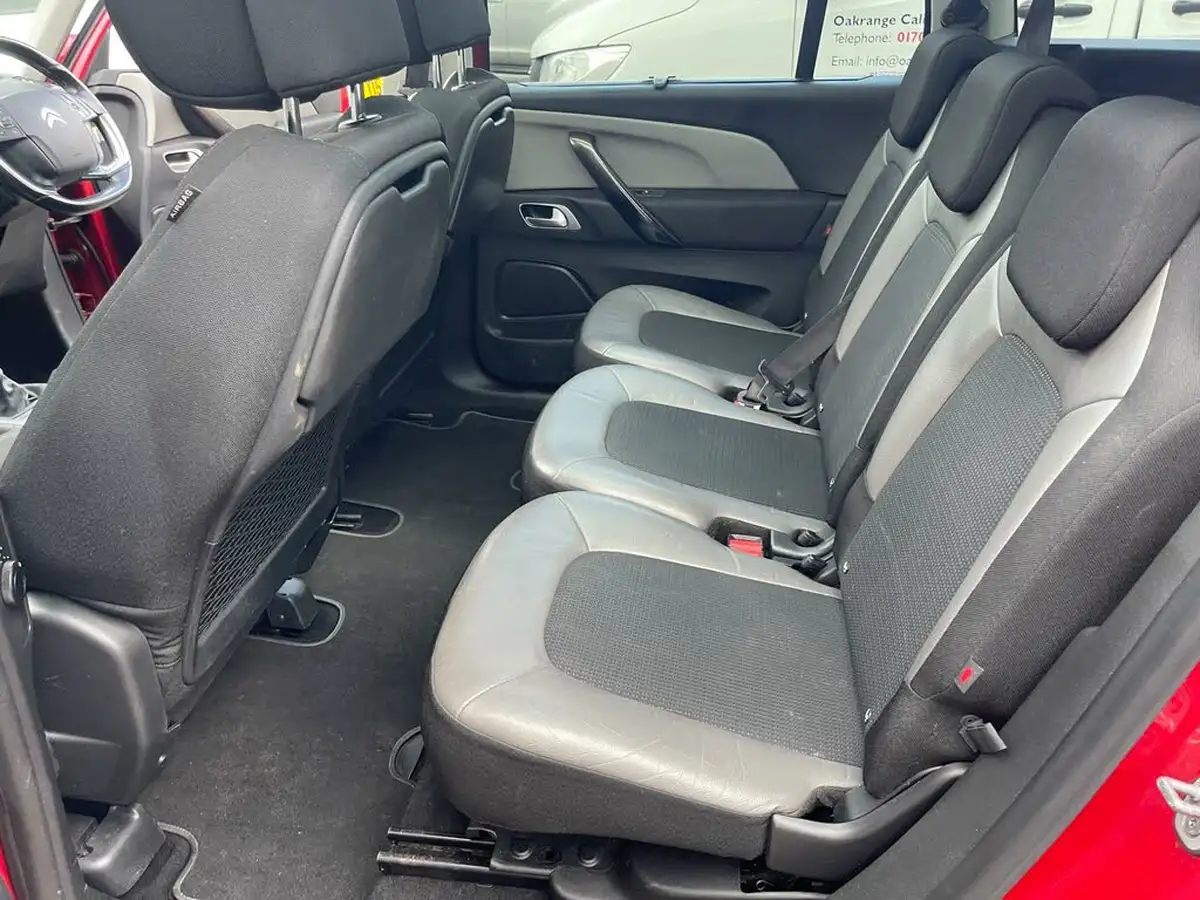 2017-citroen-grand-c4-picasso-16bluehdi-flair-big-47