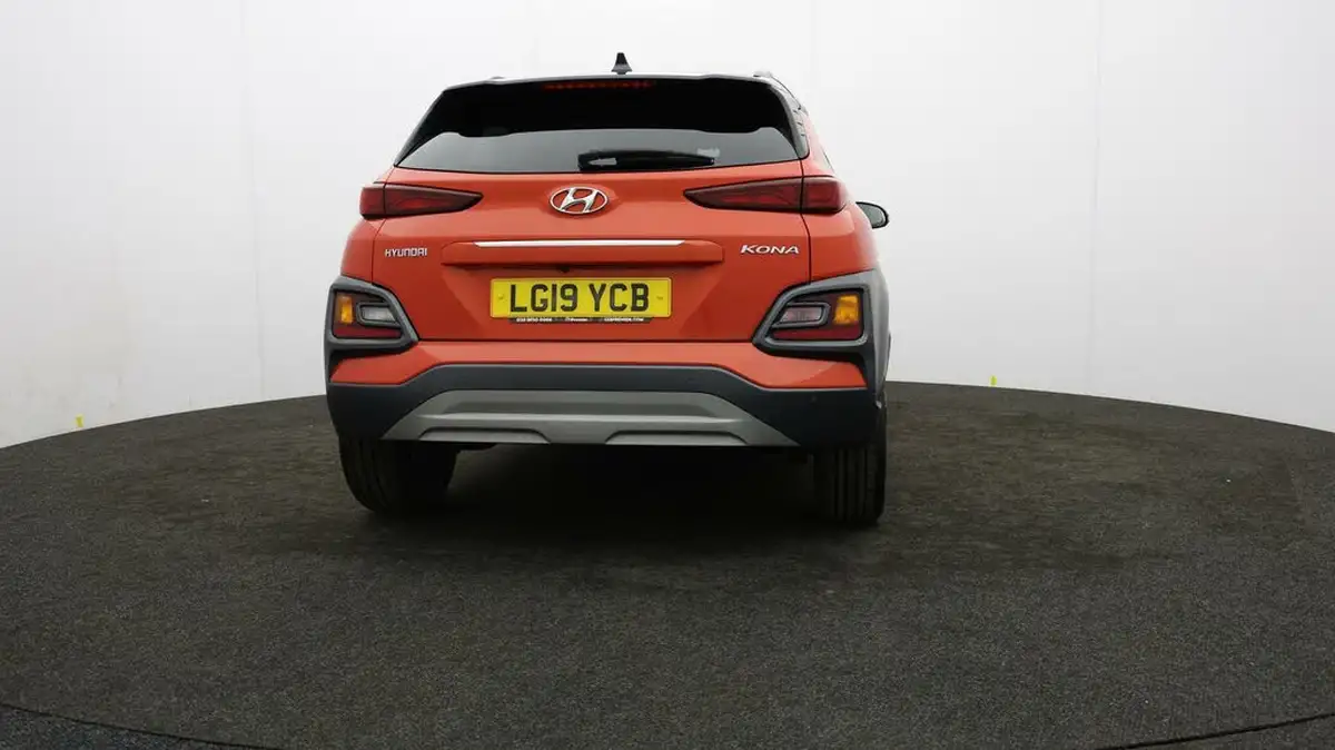 2019-hyundai-kona-10-t-gdi-premium-se-1-tone-roof-big-5