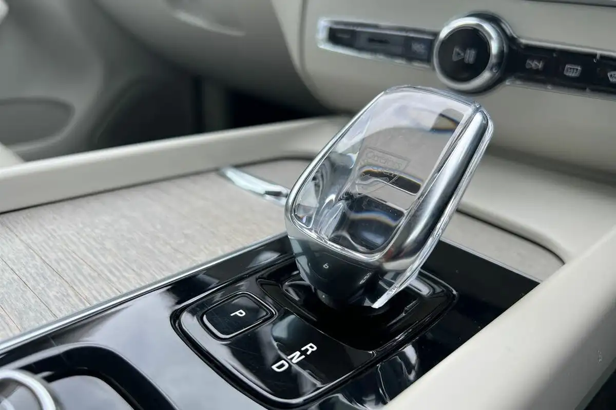 2021-volvo-xc60-20-t8-inscription-pro-455bhp-plug-in-hybrid-big-12