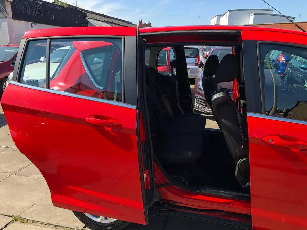 2013-ford-b-max-14-zetec-big-13