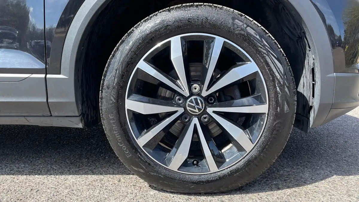 2020-volkswagen-t-roc-15-tsi-se-big-19