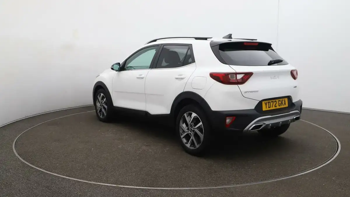 2022-kia-stonic-10-t-gdi-connect-dct-big-54
