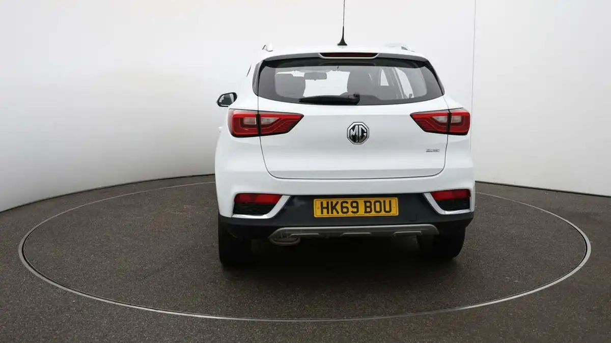 2019-mg-zs-suv-15-vti-tech-excite-106ps-big-50