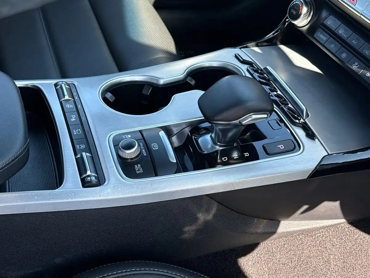 2020-kia-stinger-33-t-gdi-gt-s-365bhp-big-19