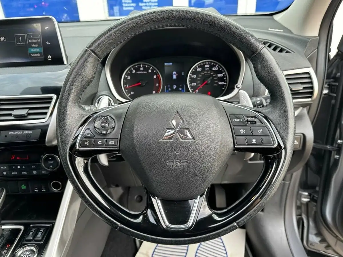 2021-mitsubishi-eclipse-cross-15-exceed-4wd-auto-big-21