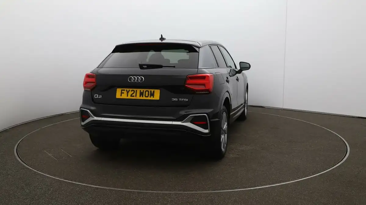 2021-audi-q2-15-35-tfsi-s-line-big-49