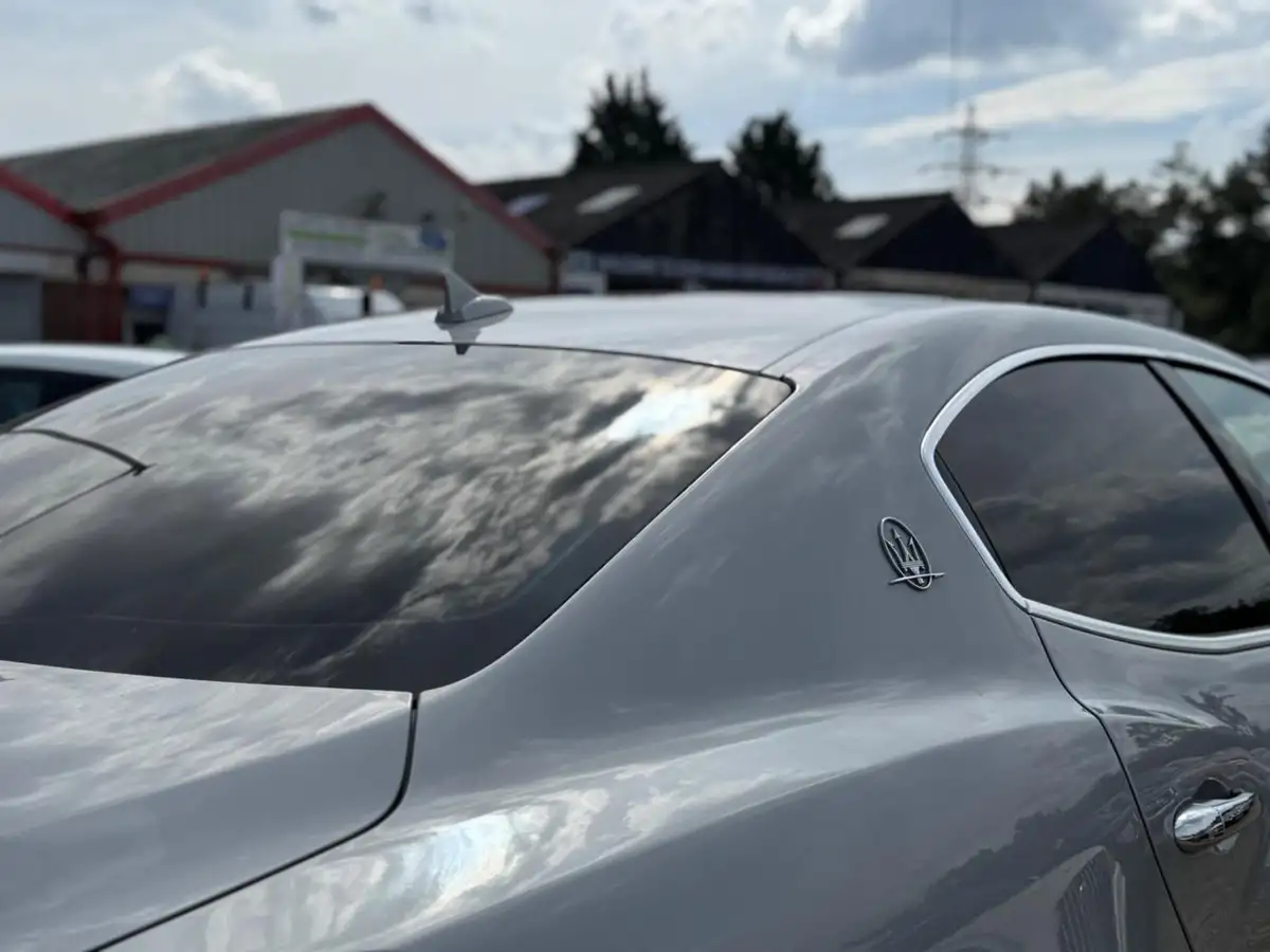 2015-maserati-ghibli-30-s-big-5
