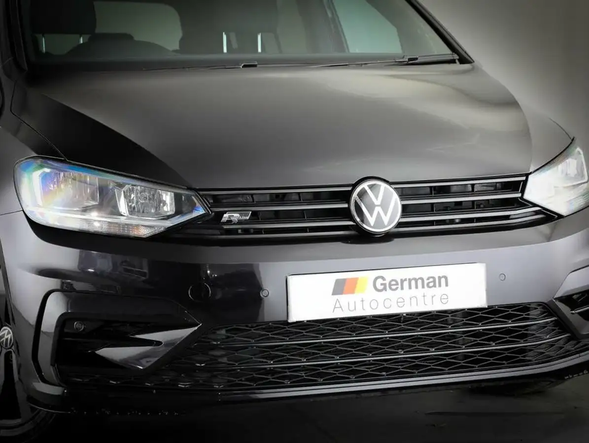 2020-volkswagen-touran-15-tsi-r-line-dsg-big-10