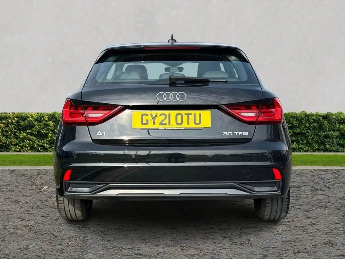 2021-audi-a1-10-30-tfsi-sport-110ps-s-tronic-big-3